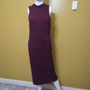 Love Chesley Sleeveless Mock Neck Bodycon Midi Dress M